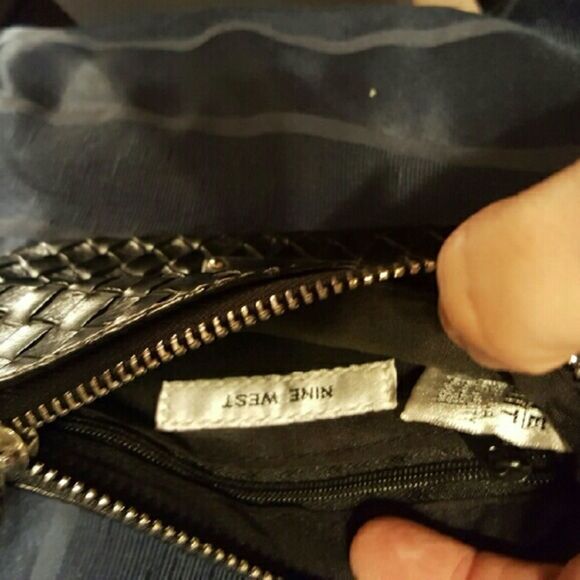 Purse   - Picture 2 of 4